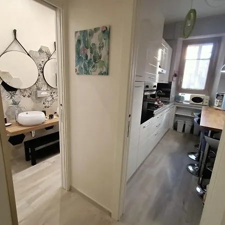 A Casa Pretty Апартаменты *
