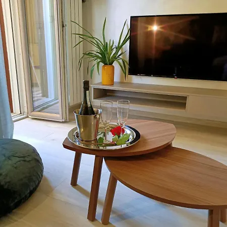 A Casa Pretty Апартаменты